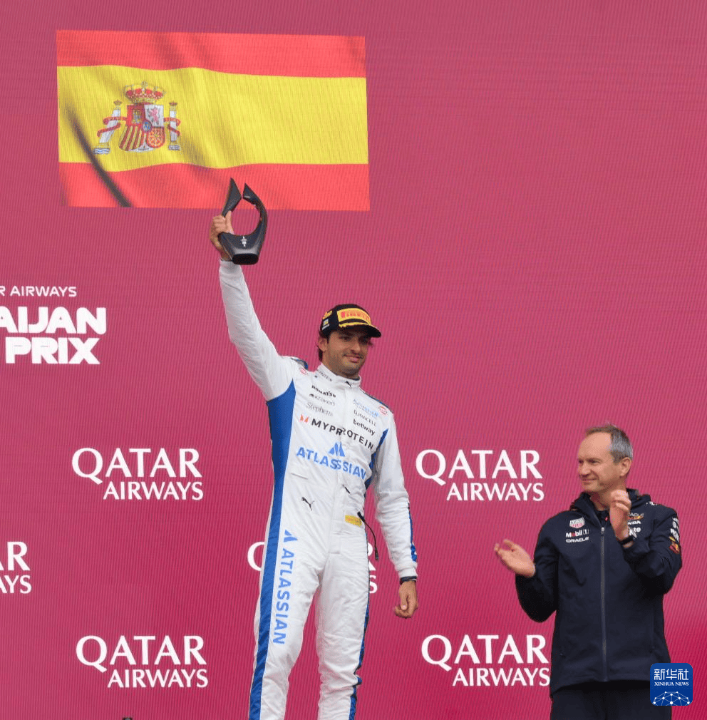 威廉姆斯轻取红牛二队，塞恩斯高光表现的简单介绍