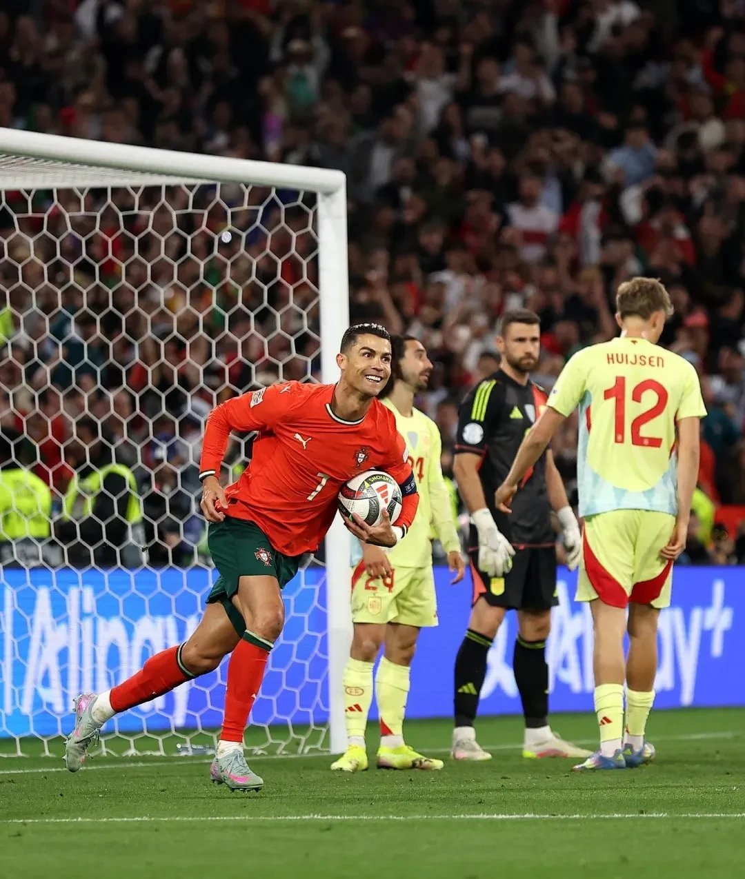 爱游戏APP-葡萄牙队翻盘奥地利队，梁靖崑状态火热