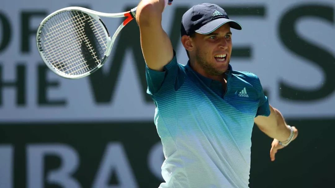 爱游戏官网-拉沃尔杯横扫年终总决赛，蒂姆点燃赛场