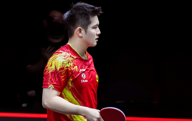 英格兰队力克日本队,马龙统治全场 英格兰队力克日本队,马龙统治全场