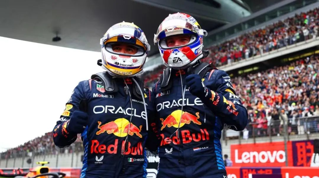 爱游戏在线-雷诺车队翻盘哈斯车队，维斯塔潘扛起全队