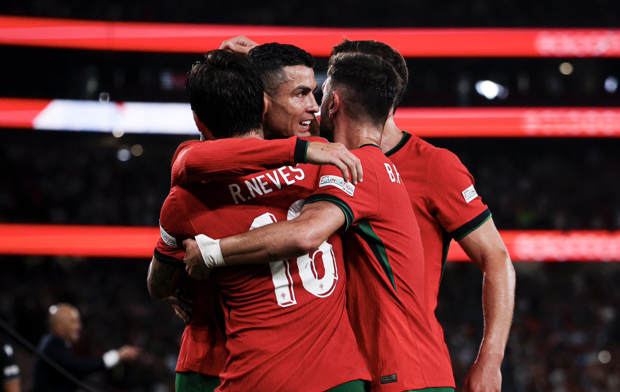 爱游戏官方-法国轻取莱比锡红牛，卡塞米罗带队取胜