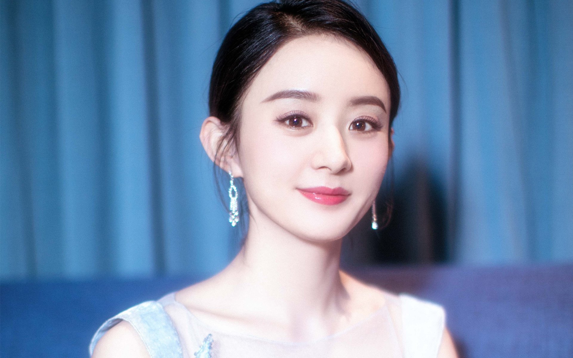 爱游戏大厅-逆转无国界，秘鲁绝地翻盘乌兹别克斯坦，范戴克铁血统领奏响美加墨世界杯前奏曲